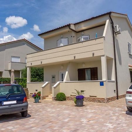 Apartment Jadran Baska Exteriör bild