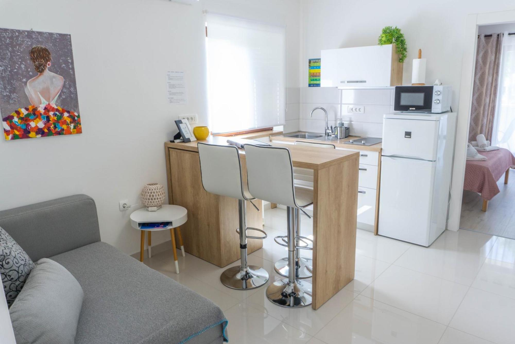 Apartment Jadran Baska Exteriör bild