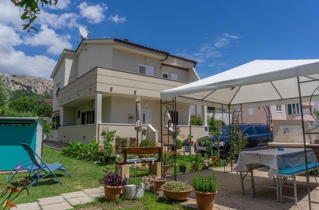 Apartment Jadran Baska Exteriör bild