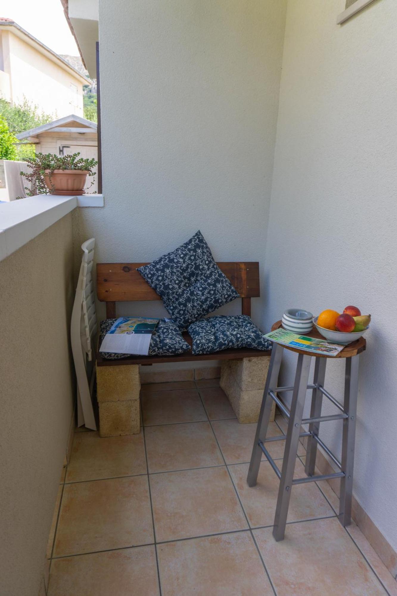 Apartment Jadran Baska Exteriör bild